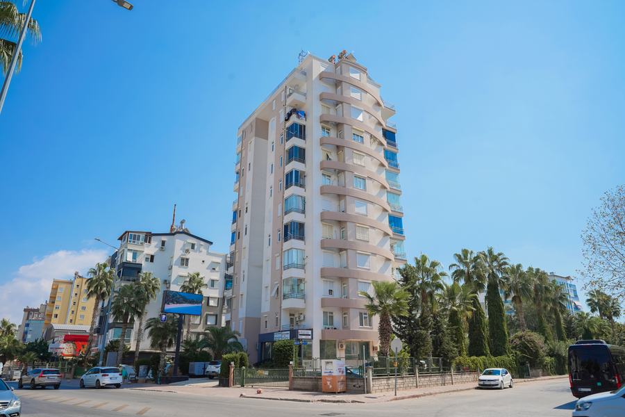 Konyaaltı Işık Apartmanı 1