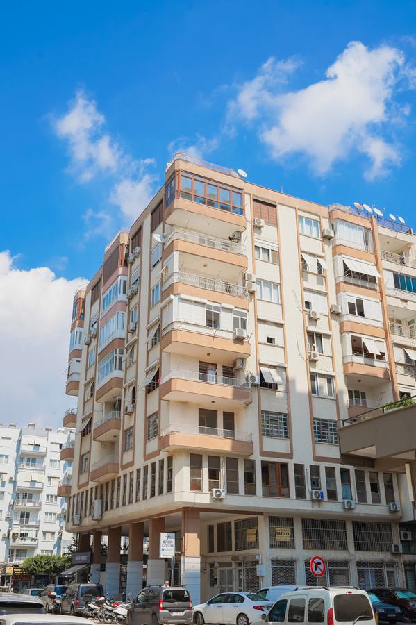 100. Yıl Işık Apartmanı 2